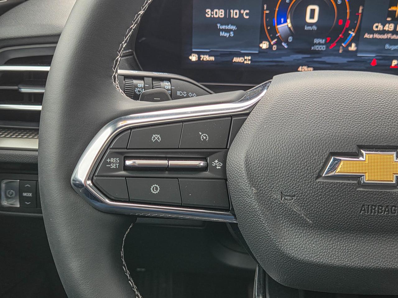 2026 Chevrolet Traverse LT Photo