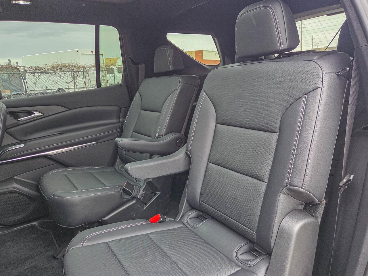 2026 Chevrolet Traverse LT Photo