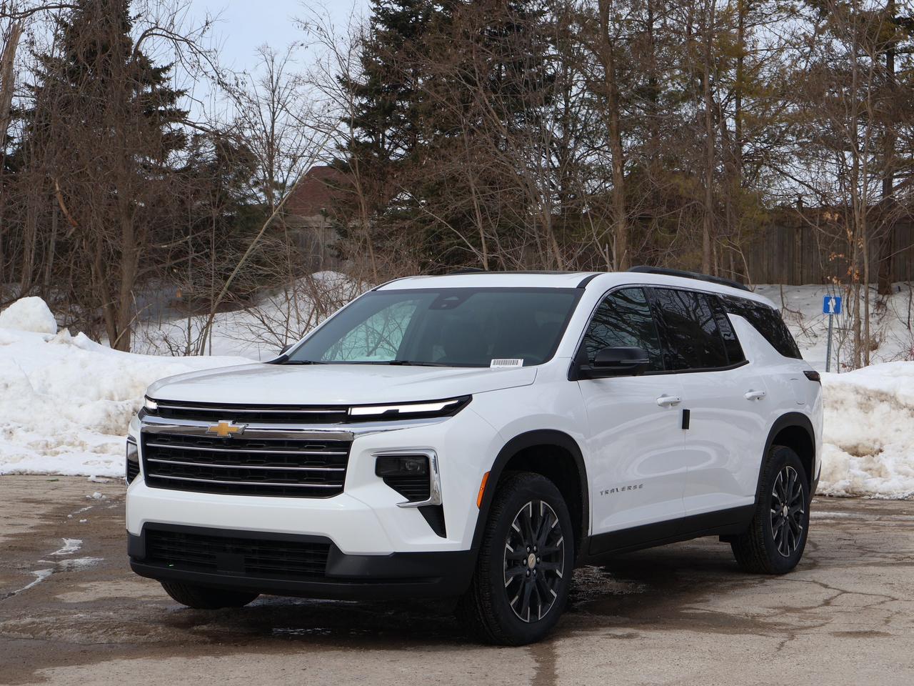 2026 Chevrolet Traverse LT Photo