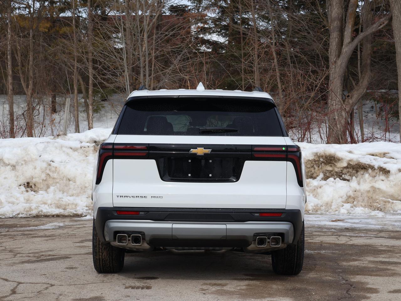 2026 Chevrolet Traverse LT Photo