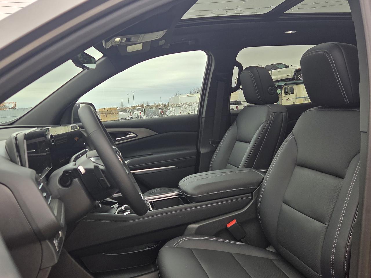 2026 Chevrolet Traverse LT Photo