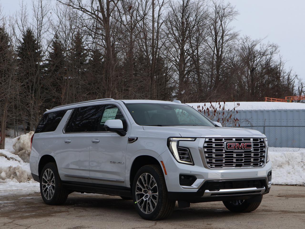 2026 GMC Yukon XL Denali Photo