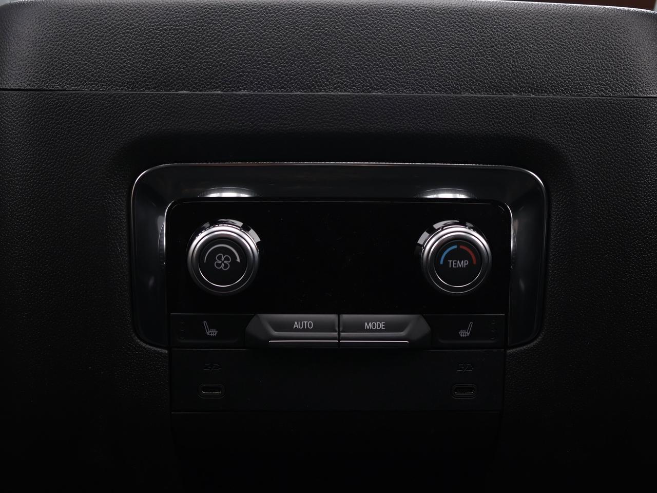 2026 GMC Yukon XL Denali Photo