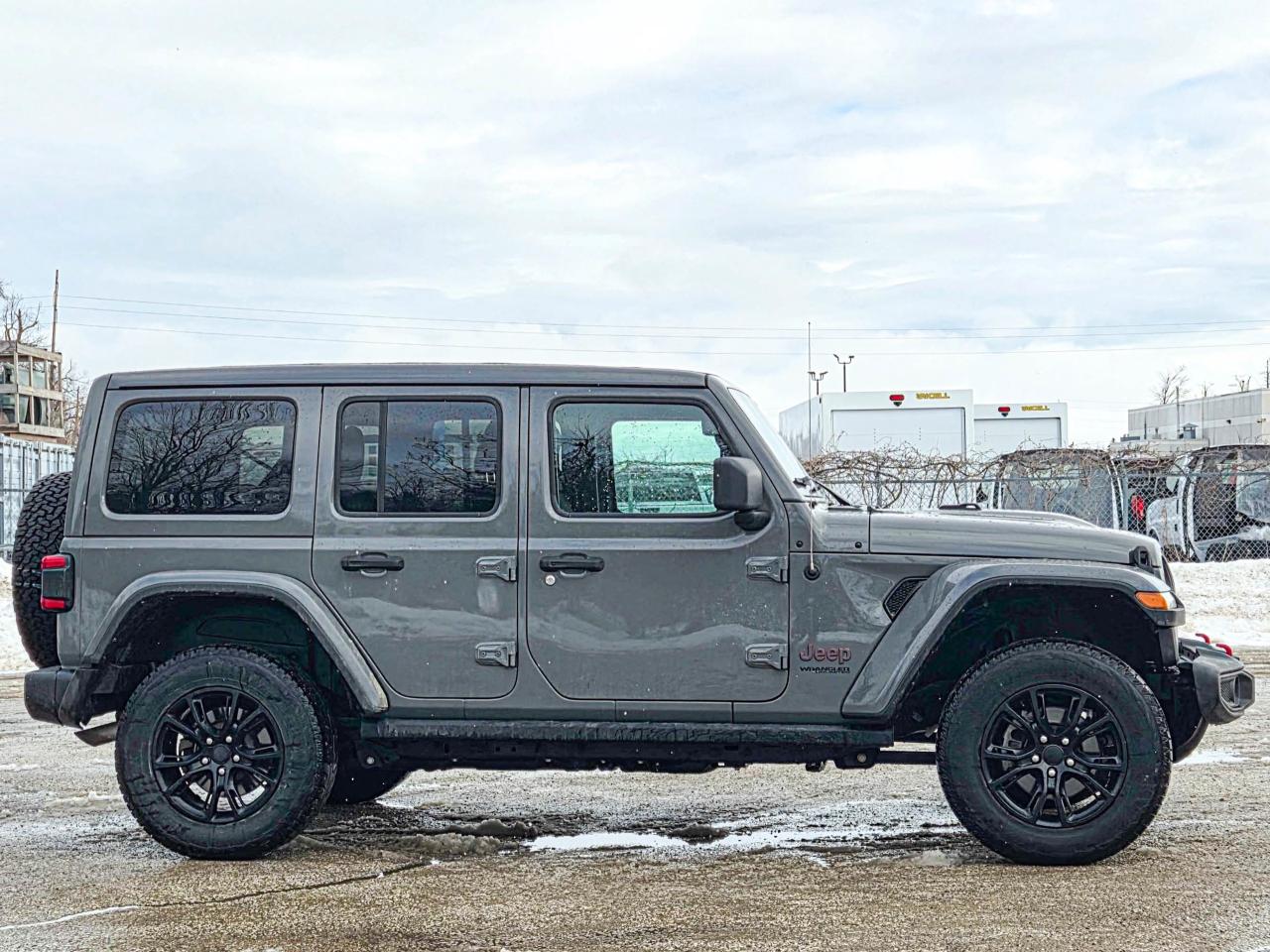 2021 Jeep Wrangler Unlimited Rubicon Photo2