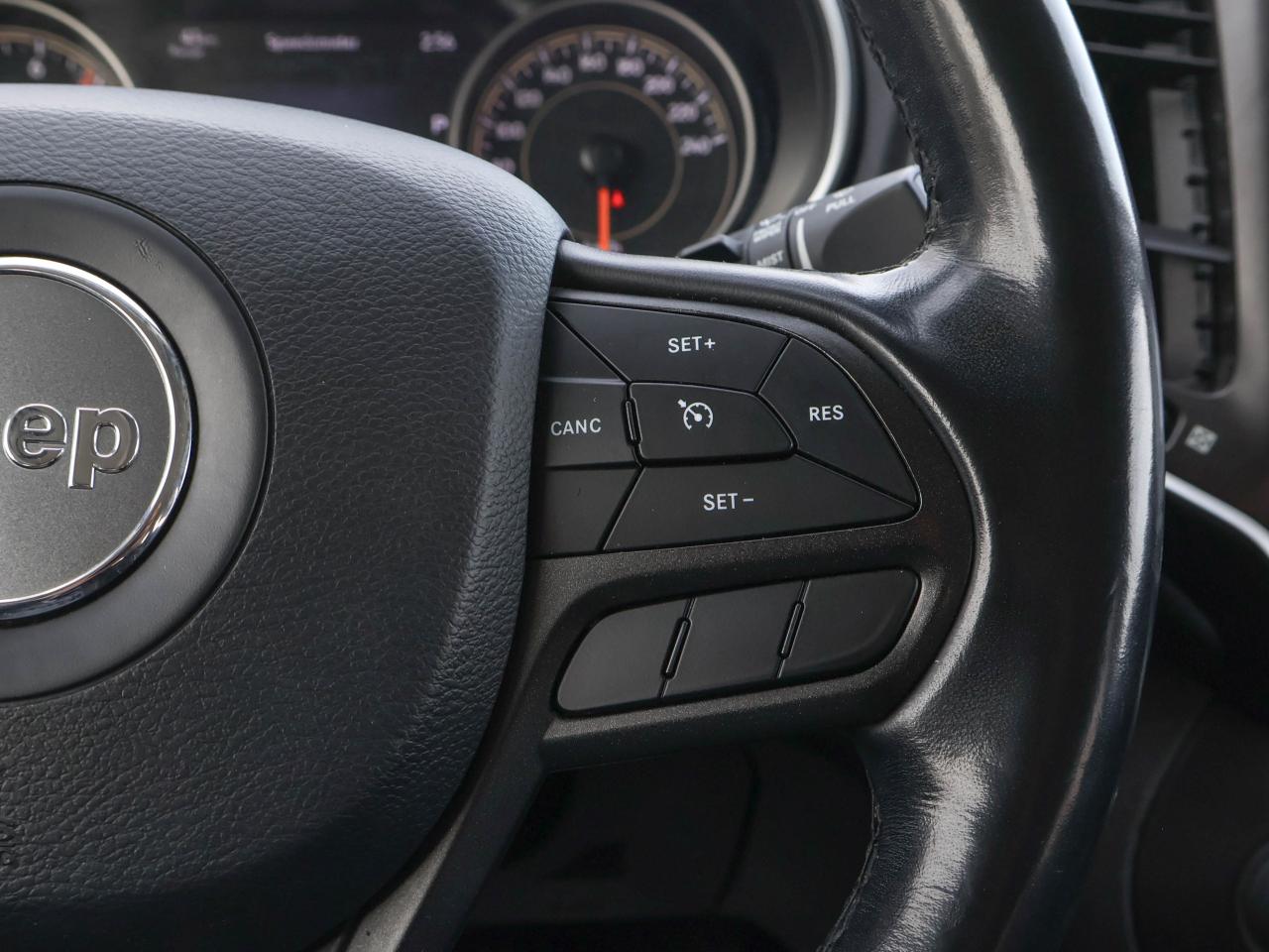 2020 Jeep Cherokee Trailhawk Elite Photo