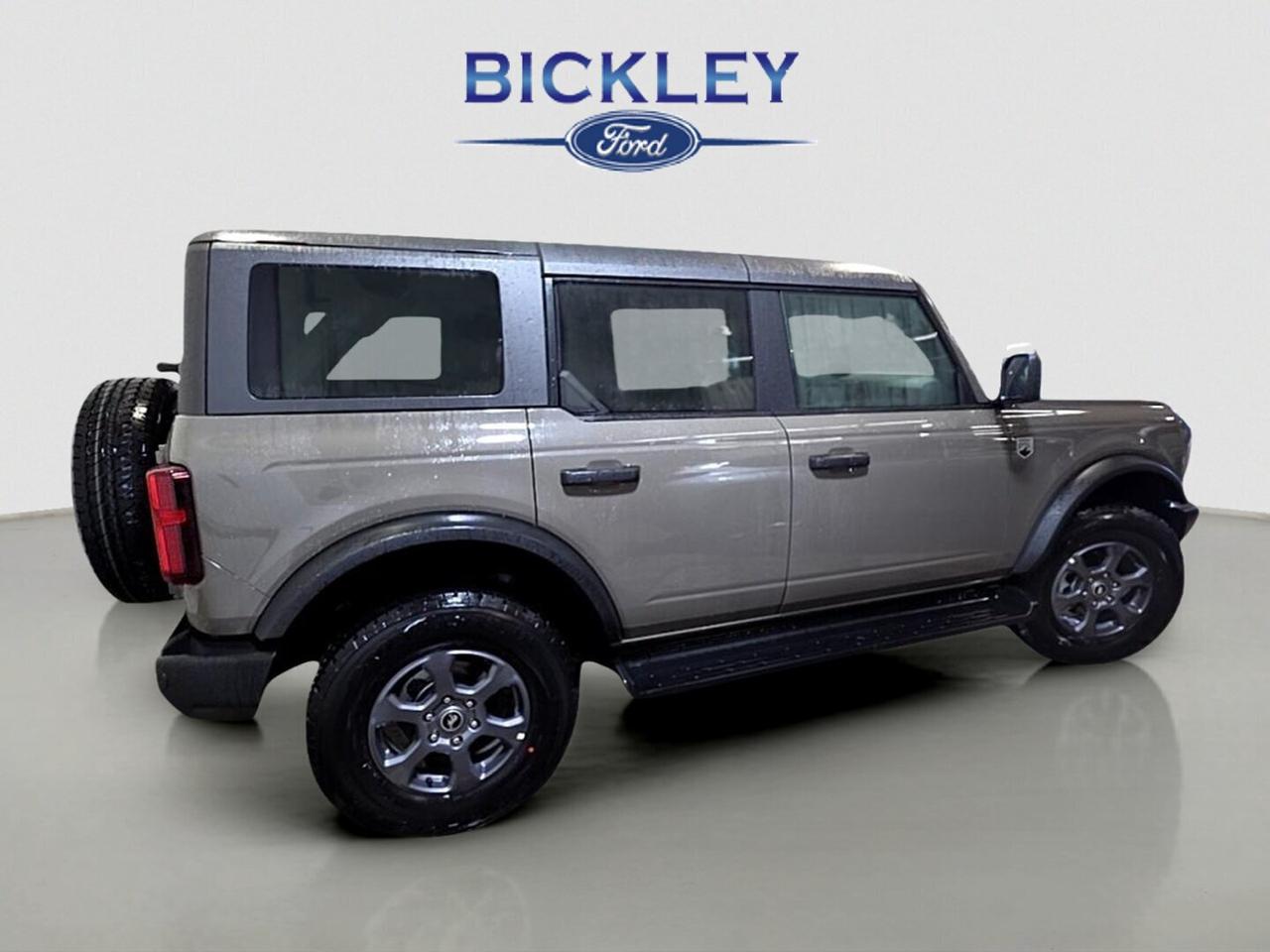 2026 Ford Bronco Big Bend Photo3