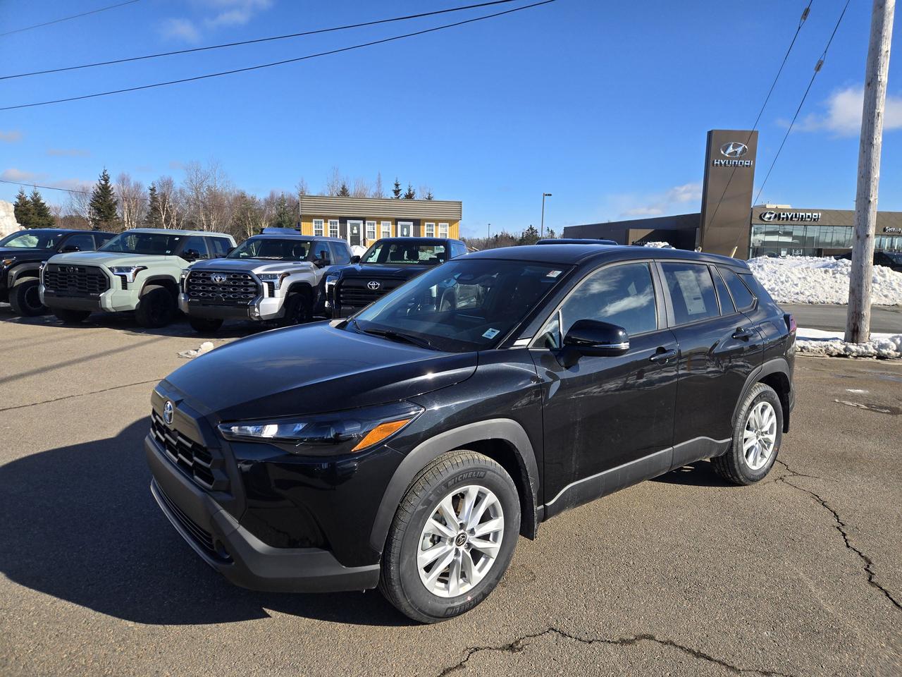 2026 Toyota Corolla Cross COROLLA CROSS LE AWD Photo0