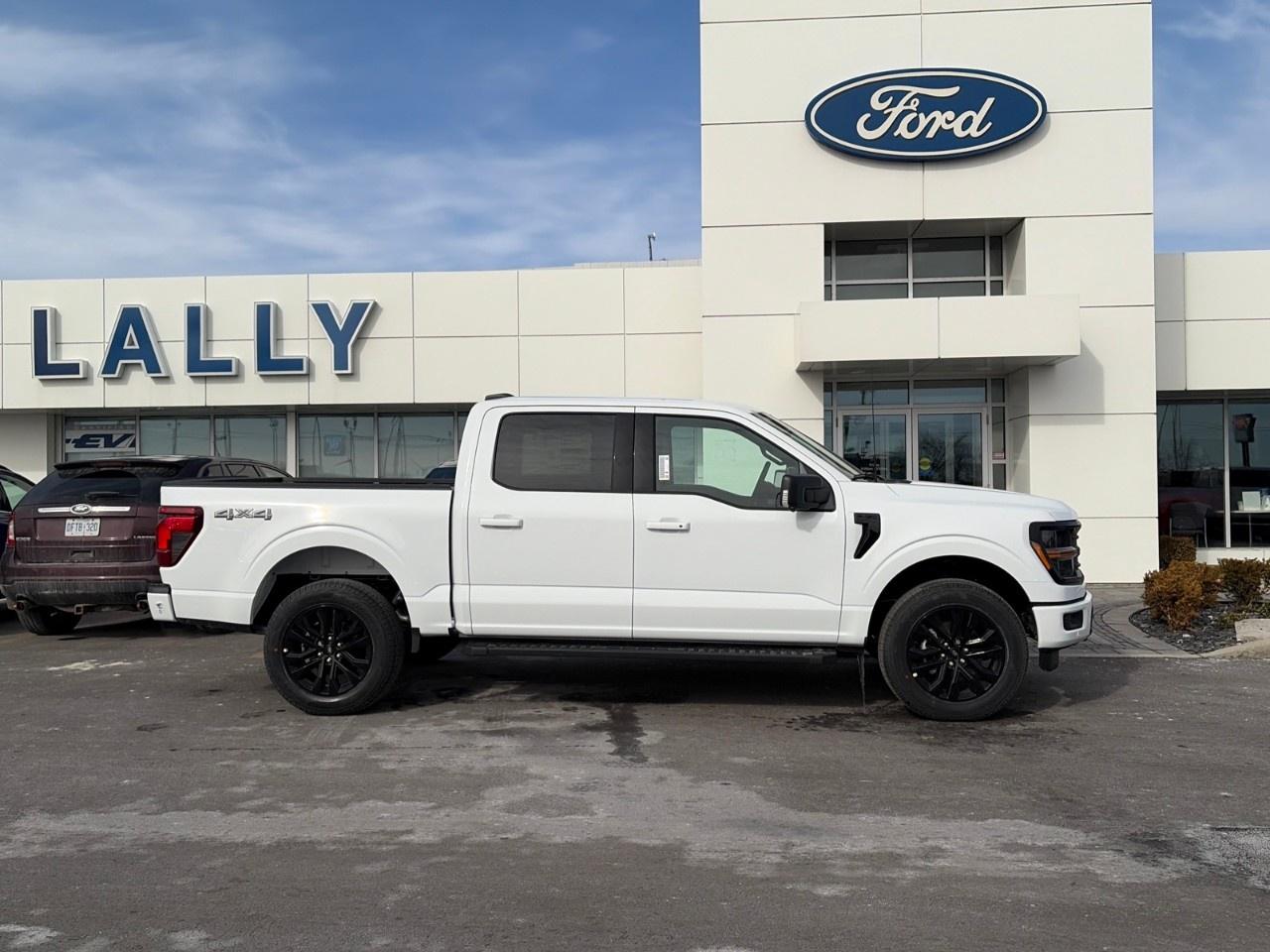 2026 Ford F-150 XLT 4WD SuperCrew 5.5' Box Photo