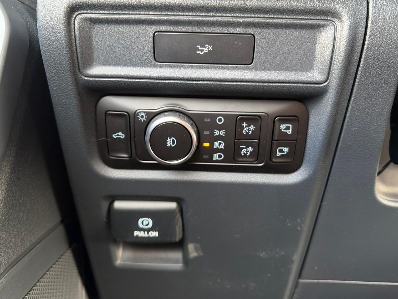 2026 Ford F-150 XLT 4WD SuperCrew 5.5' Box Photo