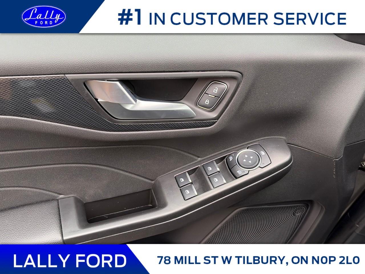 2026 Ford Escape ST-Line AWD Photo