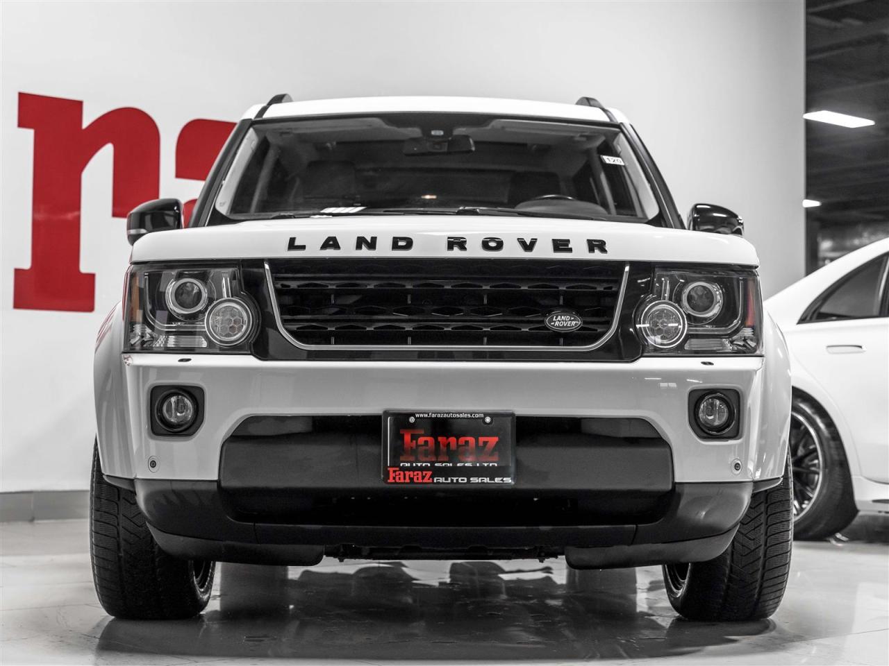 2016 Land Rover LR4 HSE|BLACK PACK|BLINDSPOT|360CAM|7PASS|EXTENSIVE SERVICE HISTORY Photo