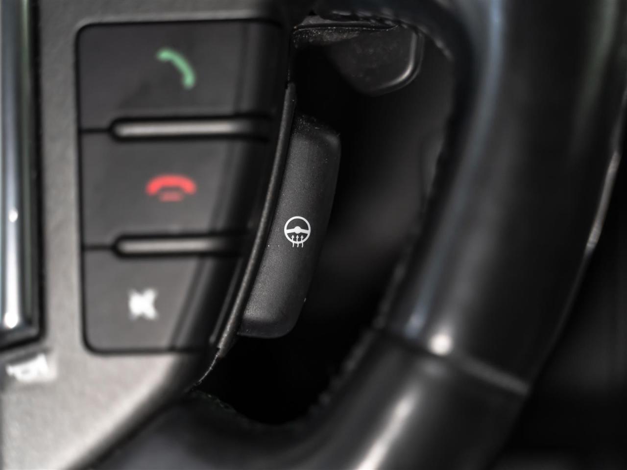 2016 Land Rover LR4 HSE|BLACK PACK|BLINDSPOT|360CAM|7PASS|EXTENSIVE SERVICE HISTORY Photo