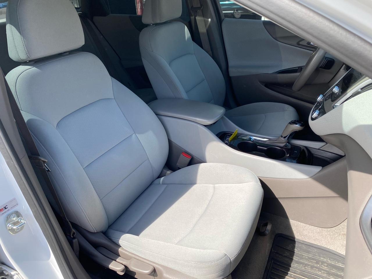 2020 Chevrolet Malibu LS | Apple CarPlay | BlueTooth | Remote Start Photo