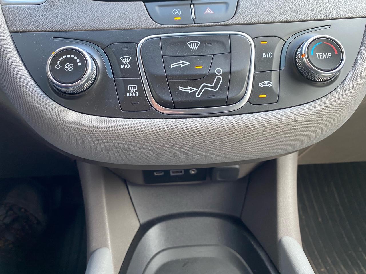 2020 Chevrolet Malibu LS | Apple CarPlay | BlueTooth | Remote Start Photo