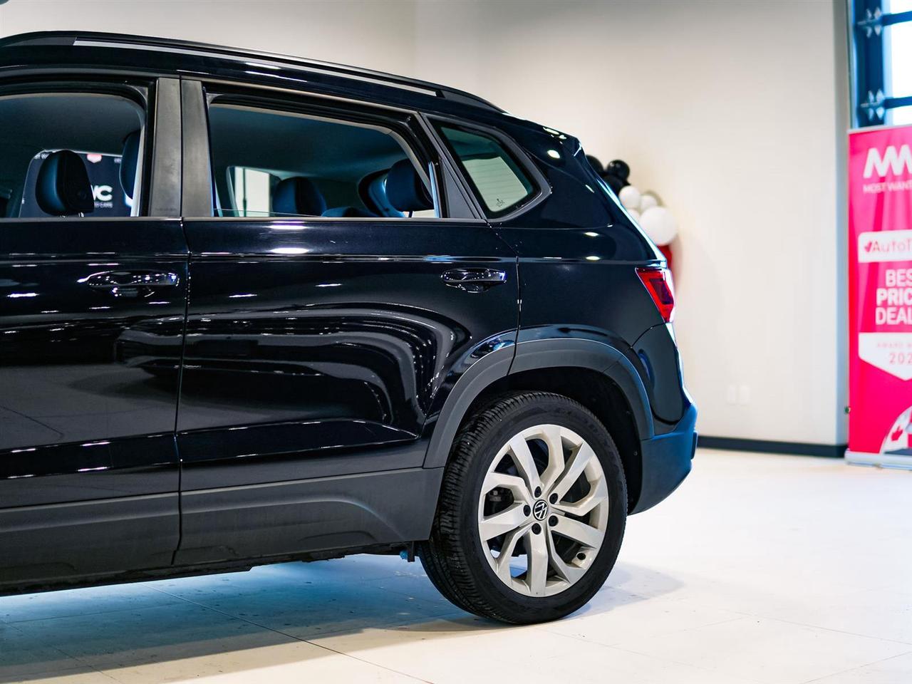 2023 Volkswagen Taos TRENDLINE AWD | NO ACCIDENTS | ALLOYS Photo