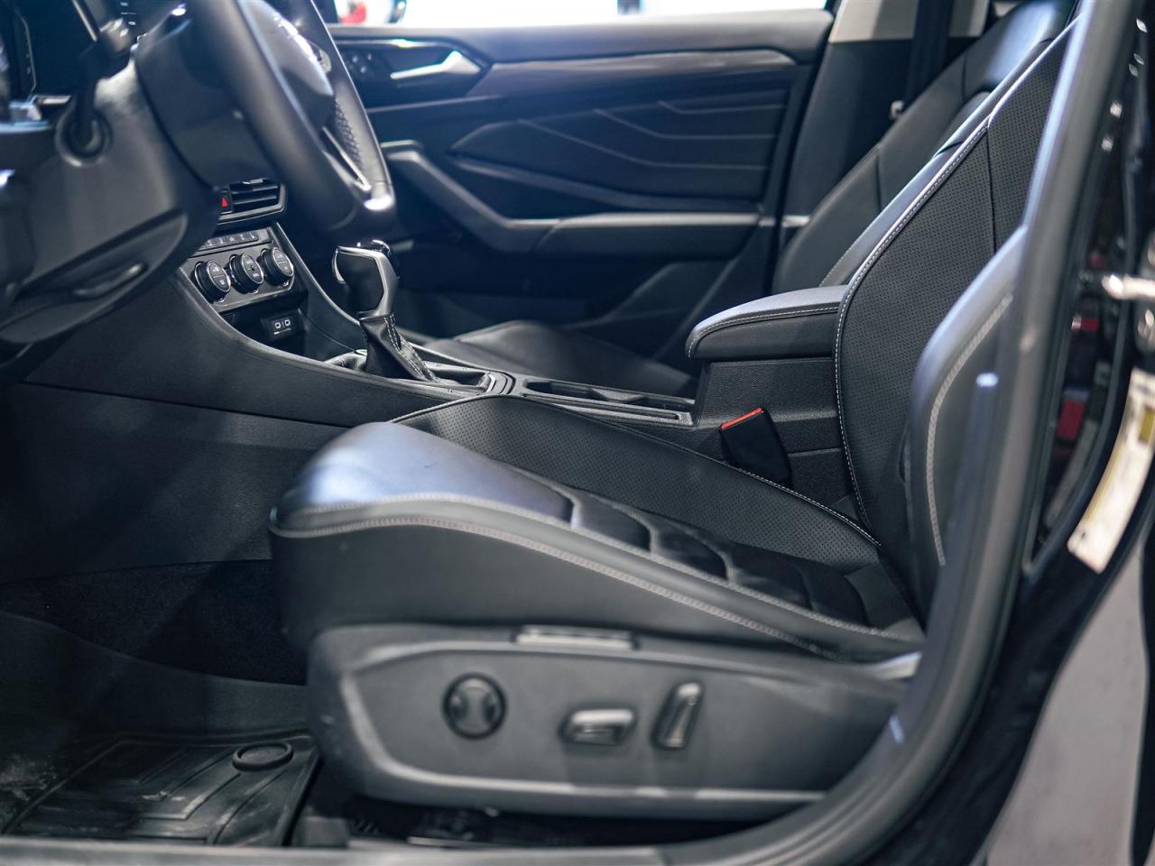 2024 Volkswagen Jetta HIGHLINE | NO ACCIDENTS | ONE OWNER Photo