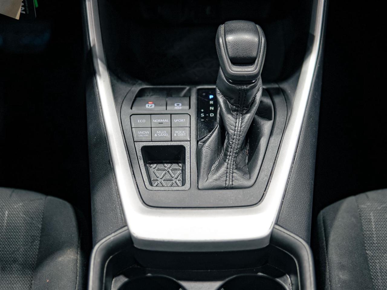 2021 Toyota RAV4 LE AWD | NO ACCIDENTS | BLIND SPOT Photo