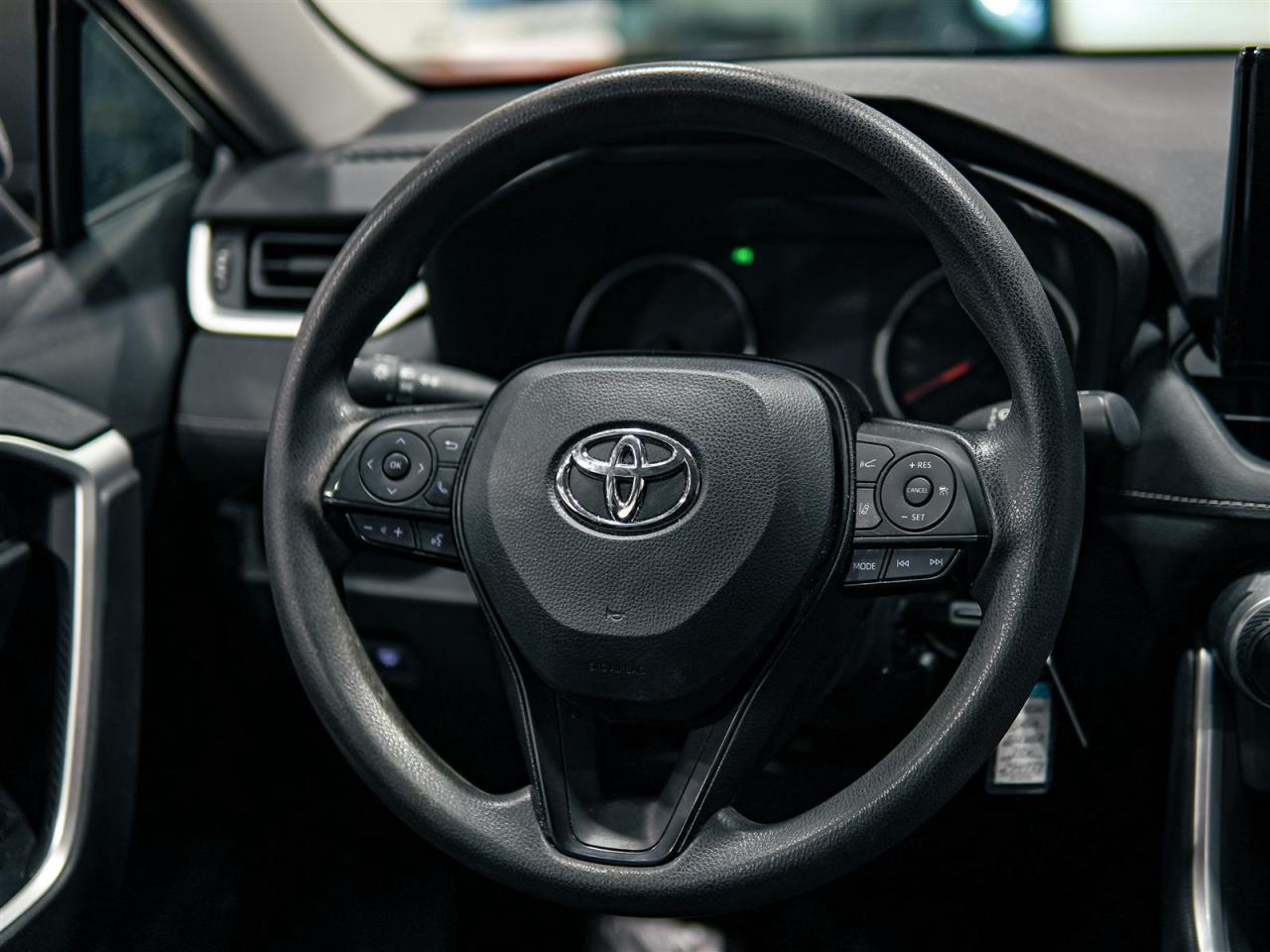 2022 Toyota RAV4 LE AWD | NO ACCIDENTS | BLIND SPOT Photo