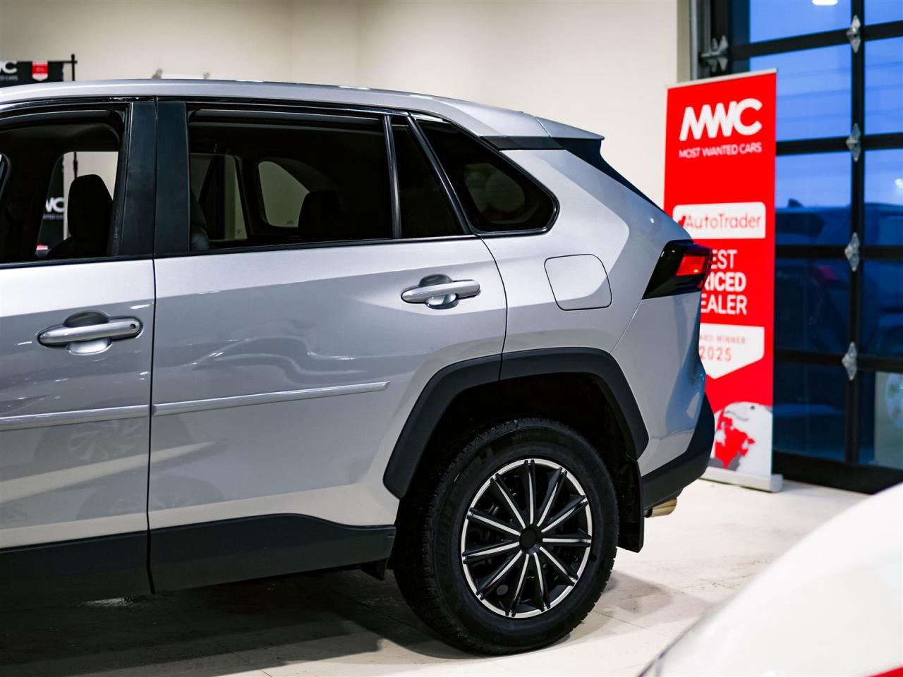 2022 Toyota RAV4 LE AWD | NO ACCIDENTS | BLIND SPOT Photo