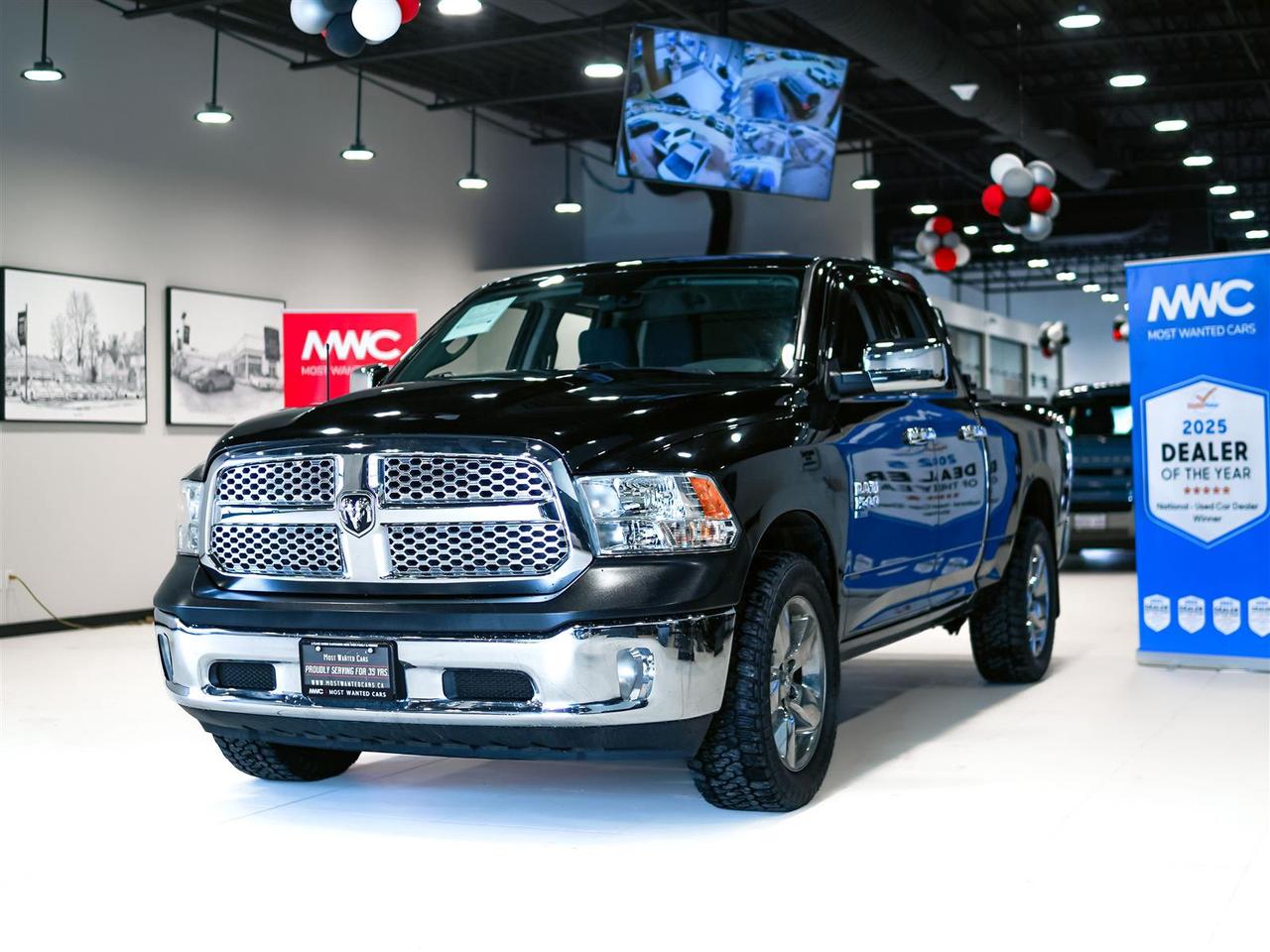 2019 RAM 1500 Classic ST 4x4 | NO ACCIDENTS | SXT PLUS | U CONNECT | TOW PKG Photo