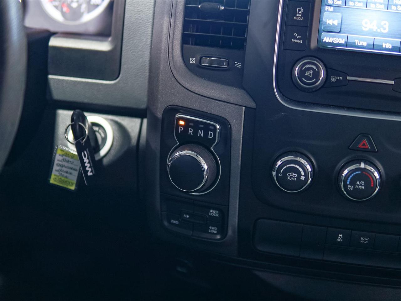 2019 RAM 1500 Classic ST 4x4 | NO ACCIDENTS | SXT PLUS | U CONNECT | TOW PKG Photo