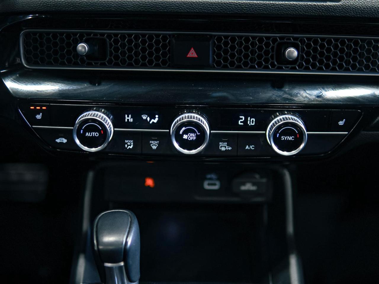 2022 Honda Civic SPORT | NO ACCIDENTS | SUNROOF | LANE WATCH Photo