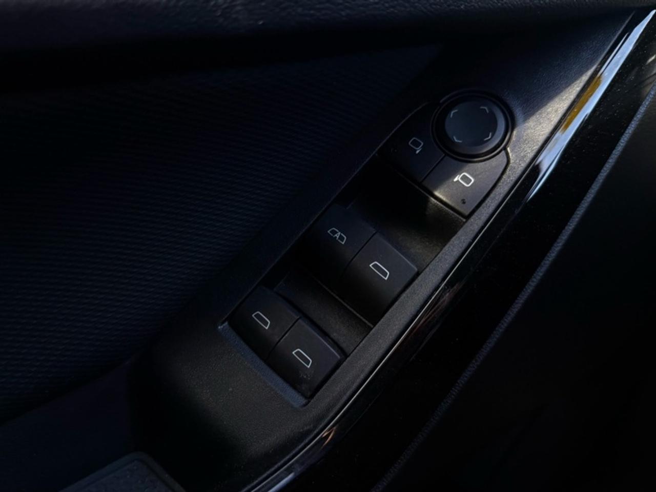 2025 Chevrolet Equinox LT  - Heated Seats -  Remote Start Photo