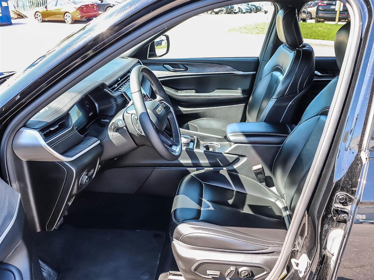 2024 Jeep Grand Cherokee Limited Photo