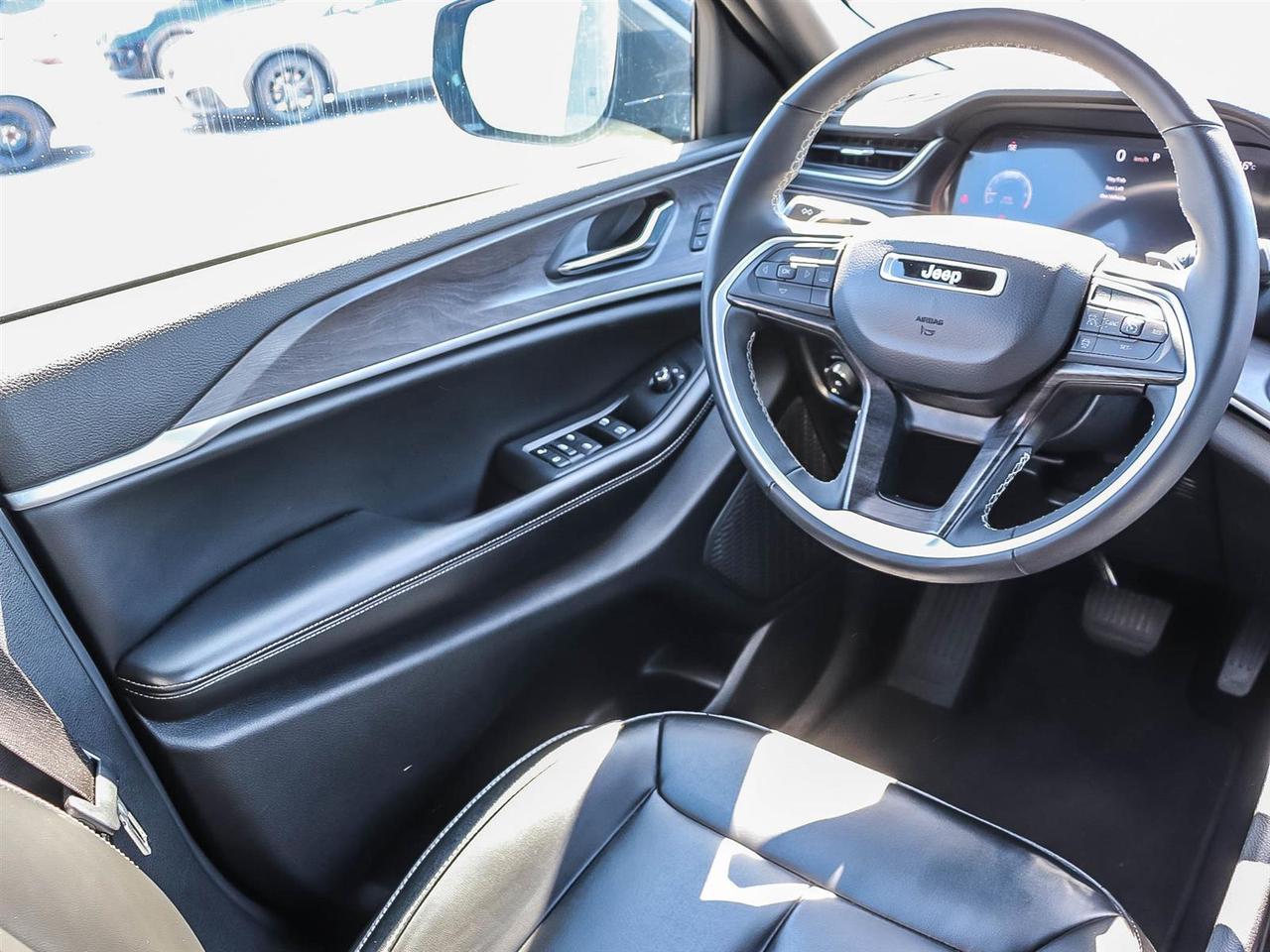 2024 Jeep Grand Cherokee Limited Photo