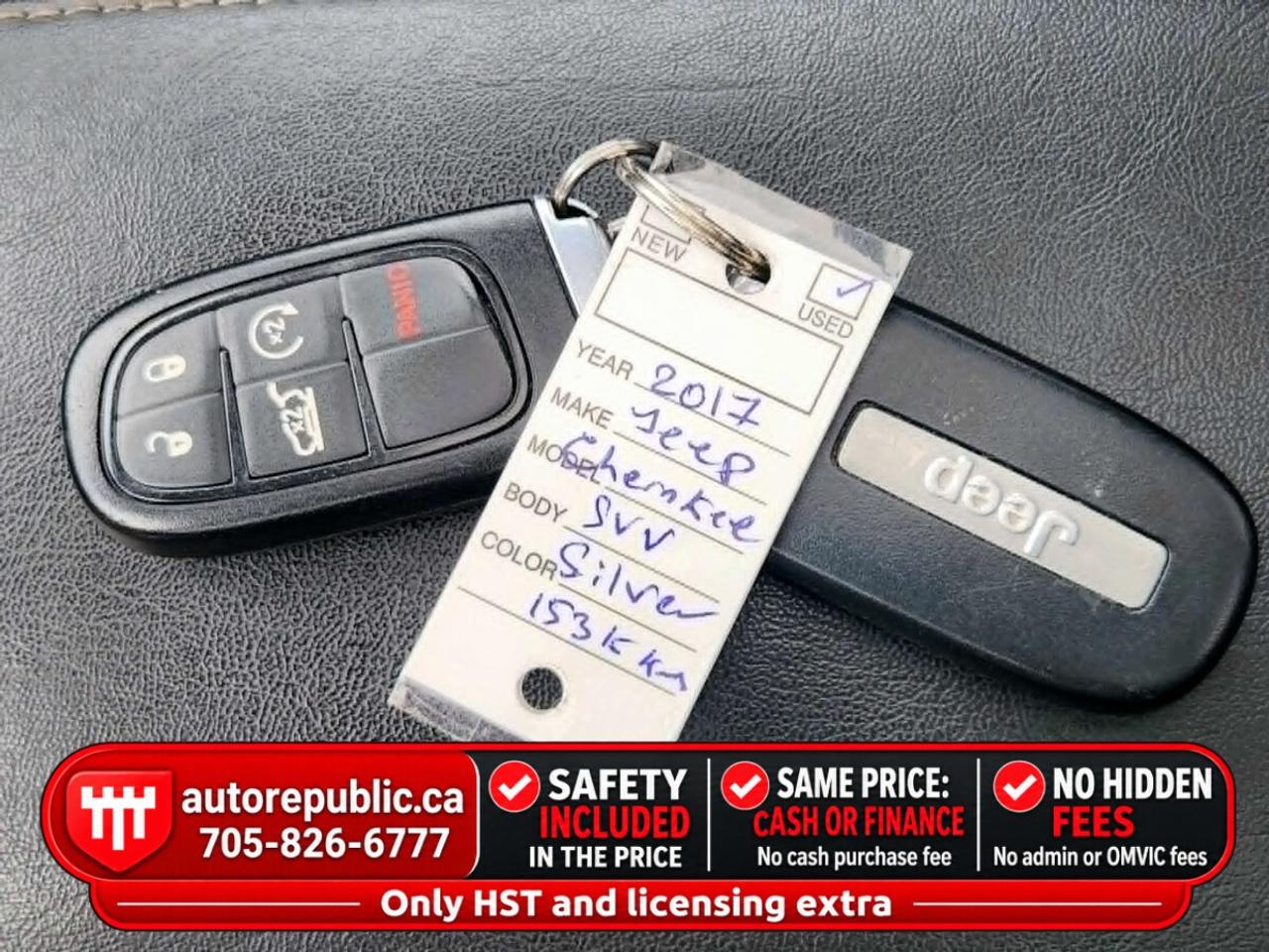 2017 Jeep Cherokee Limited V6 AWD Certified No Accidents Tow Package Photo
