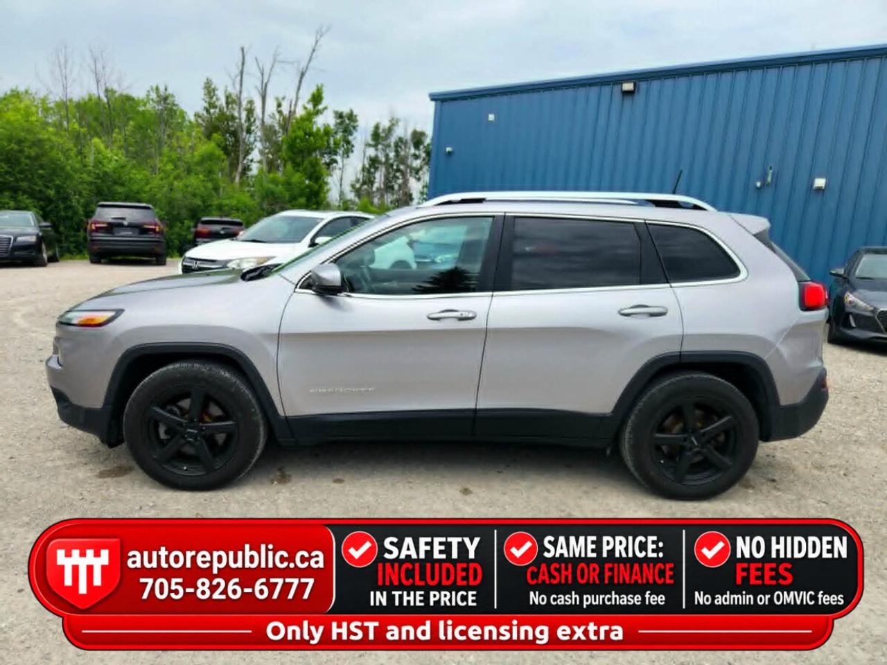 2017 Jeep Cherokee Limited V6 AWD Certified No Accidents Tow Package Photo5