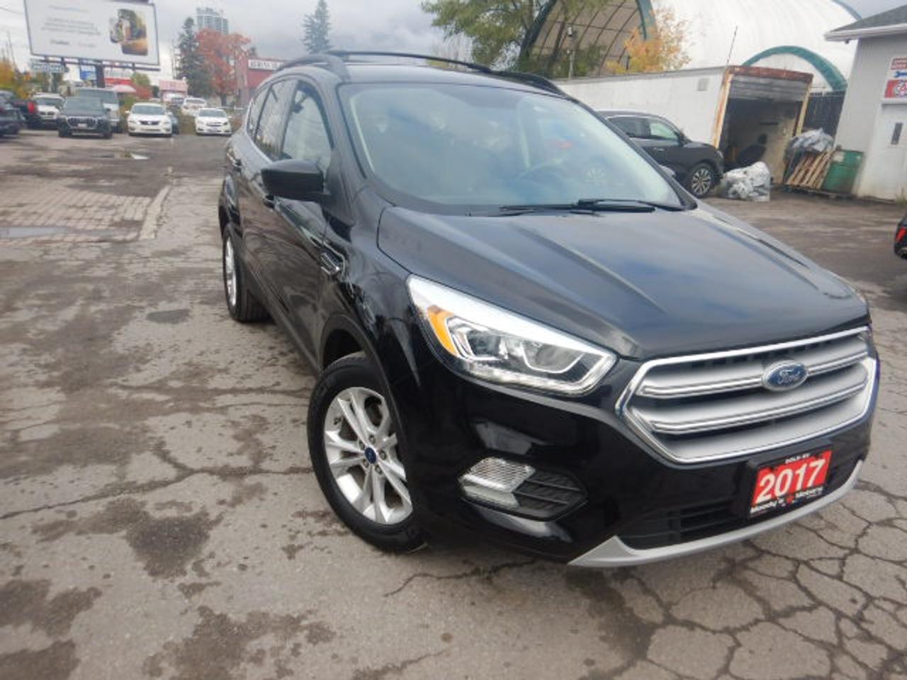 2017 Ford Escape SE Photo