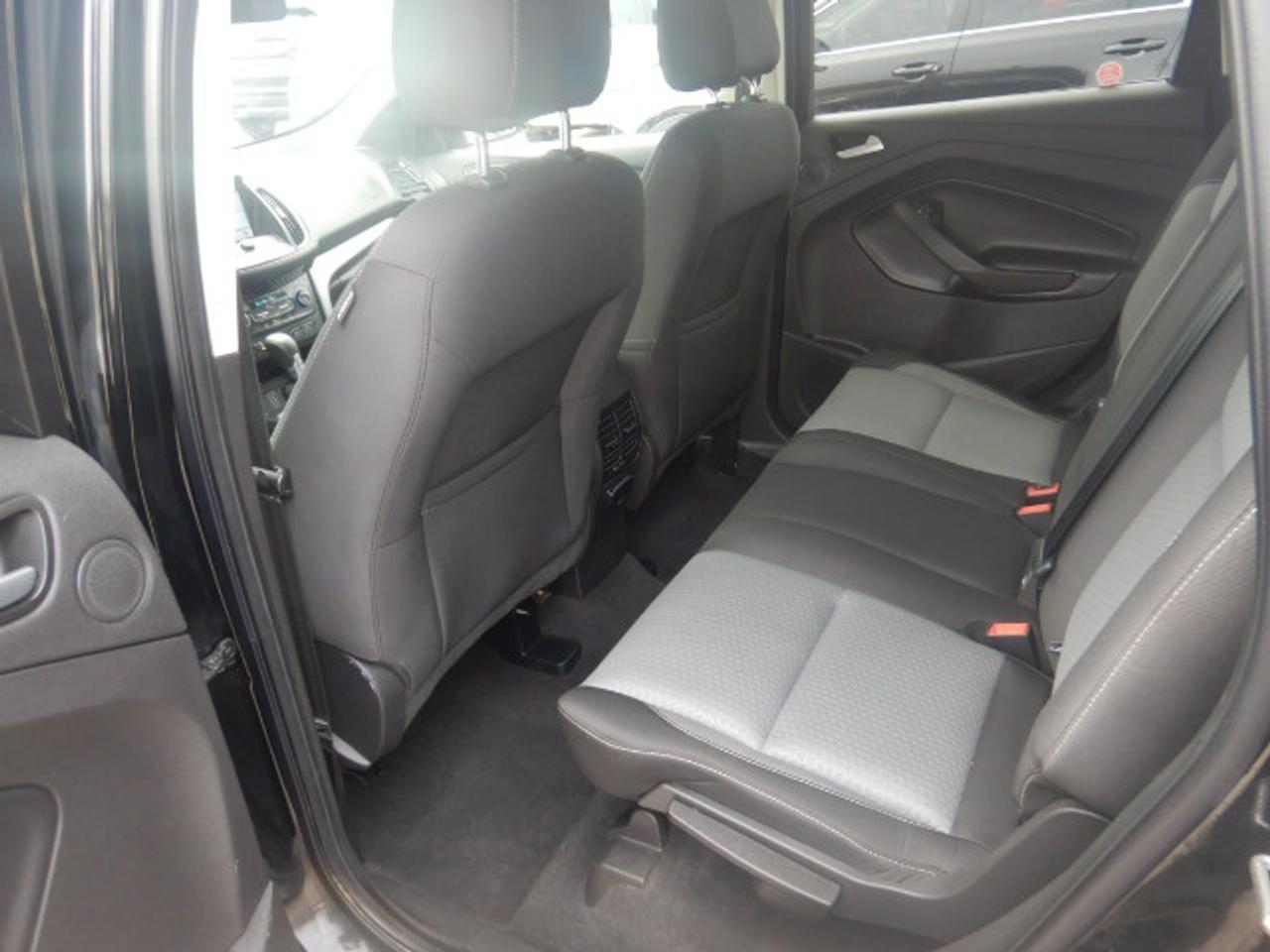 2017 Ford Escape SE Photo