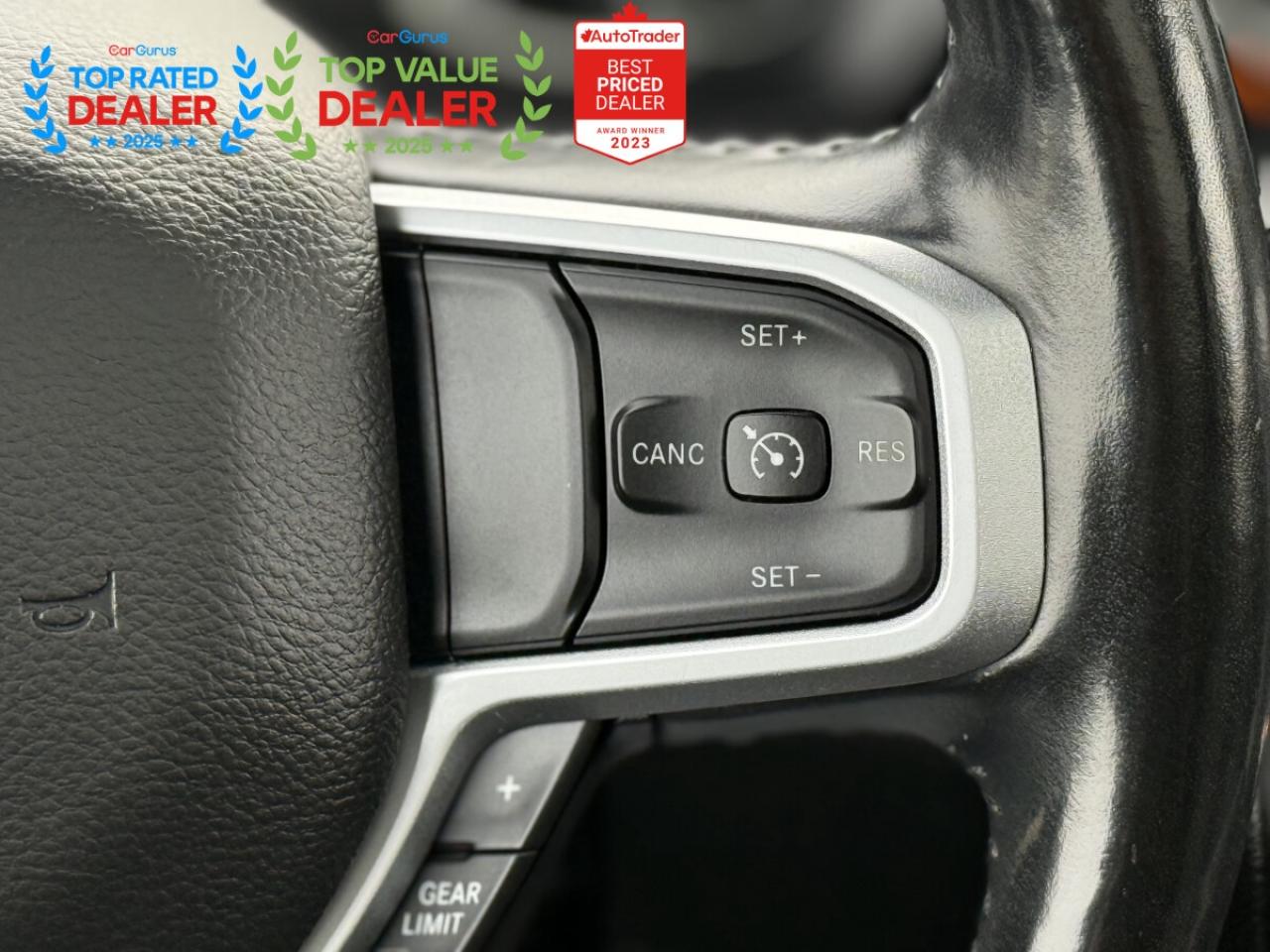 2019 RAM 1500 BIG HORN 5.7 V8 | NAVI | PANO | LOADED Photo