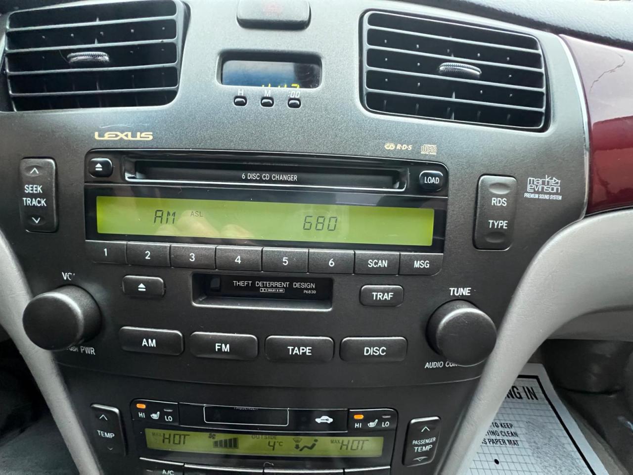 2004 Lexus ES 330 Photo