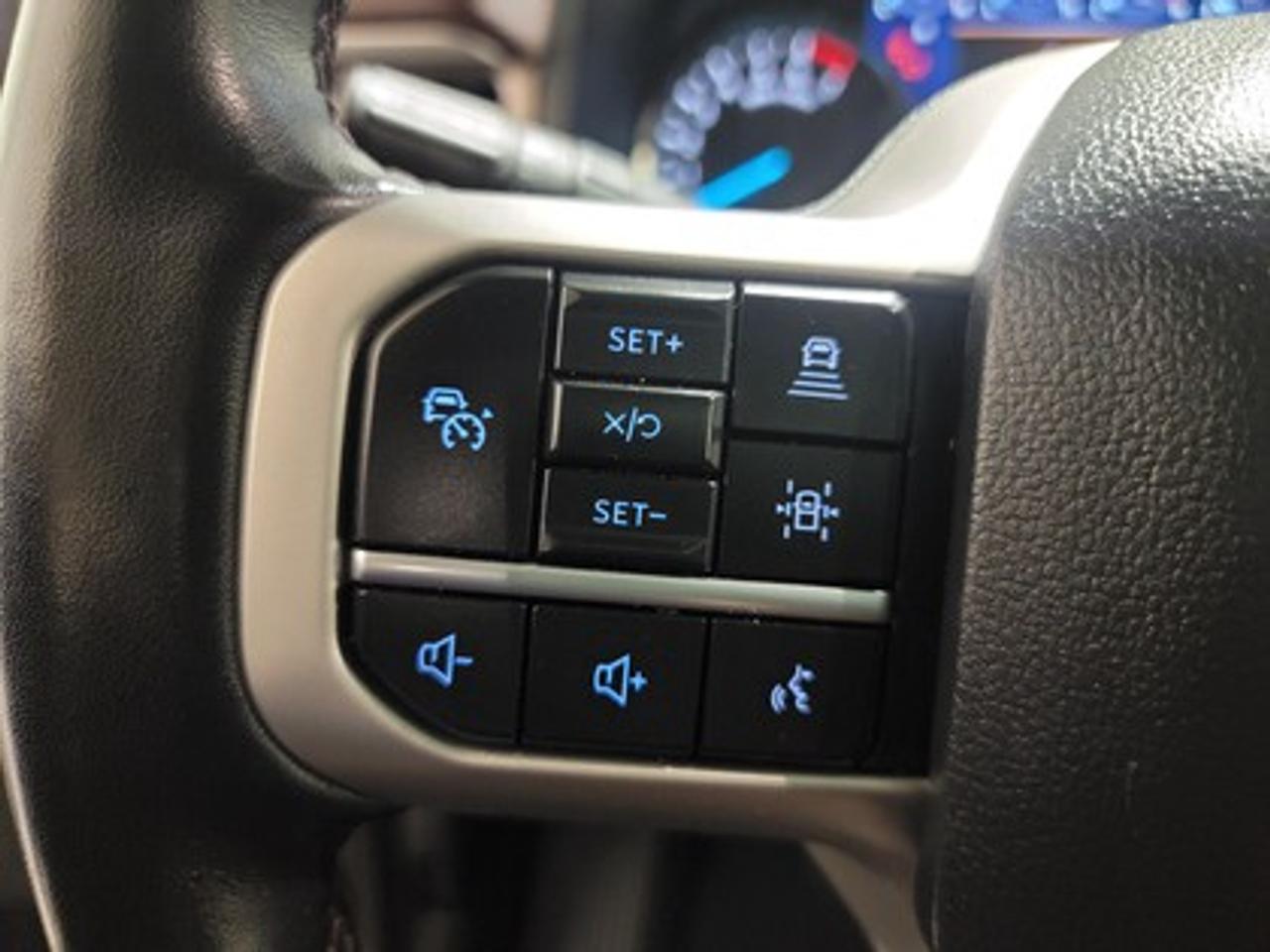 13593935