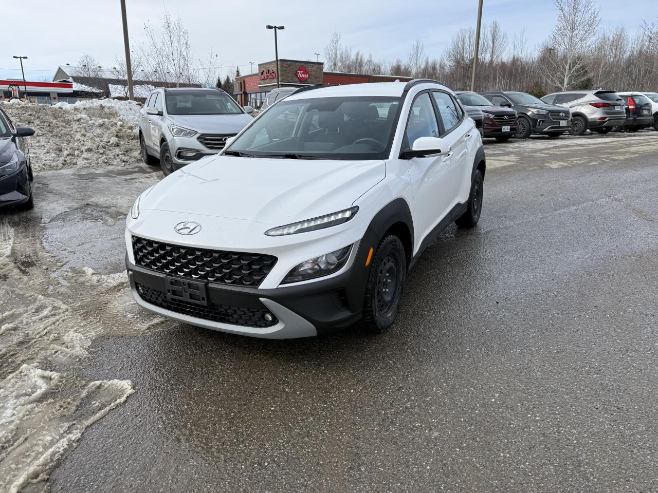 2022 Hyundai KONA 2.0L Preferred AWD Photo2