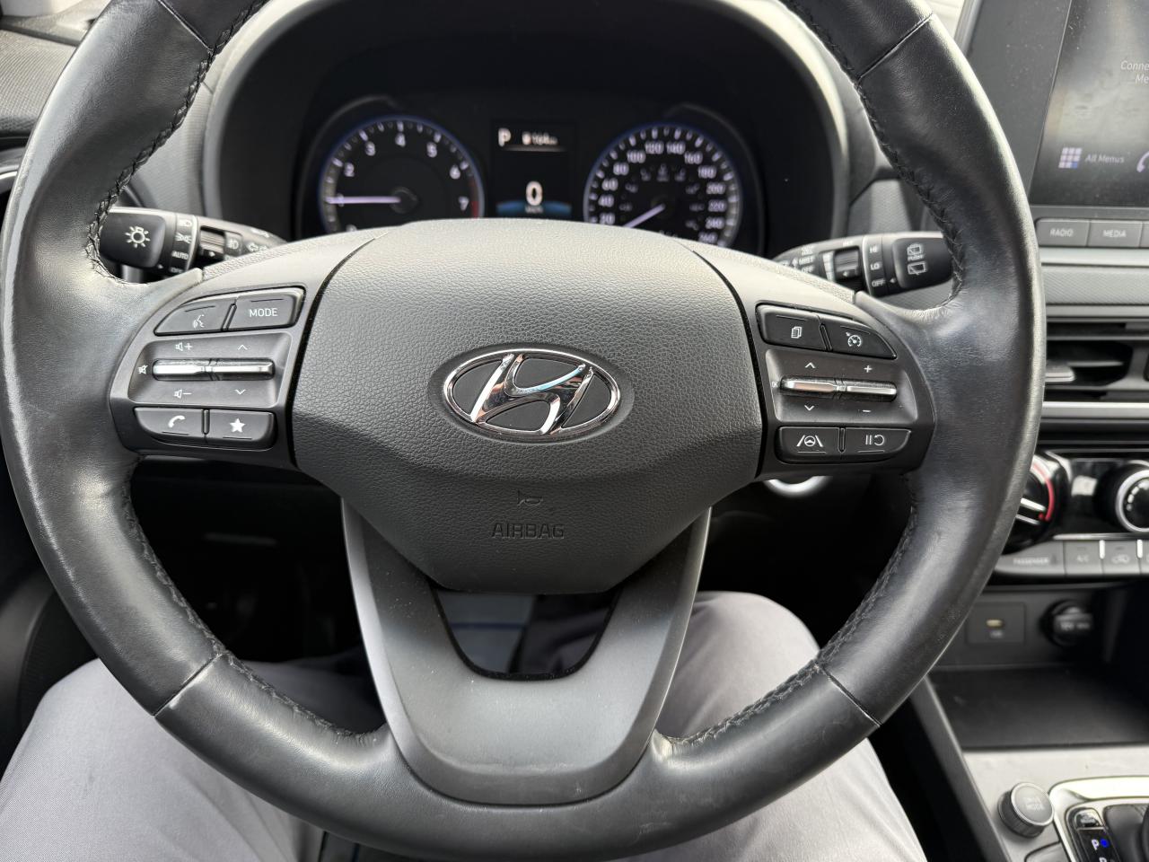2022 Hyundai KONA 2.0L Preferred AWD Photo