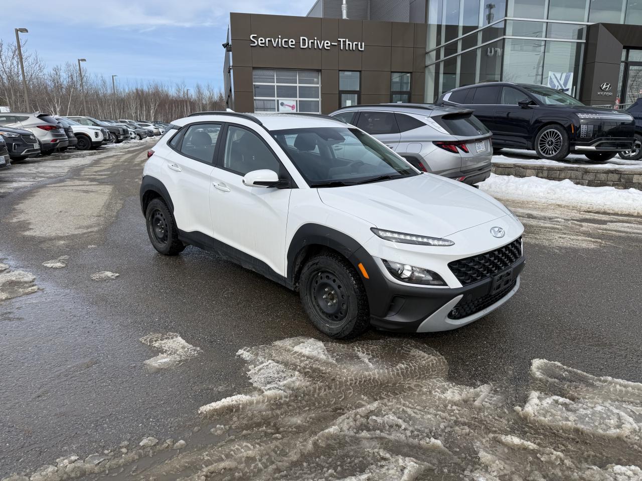 2022 Hyundai KONA 2.0L Preferred AWD Photo4