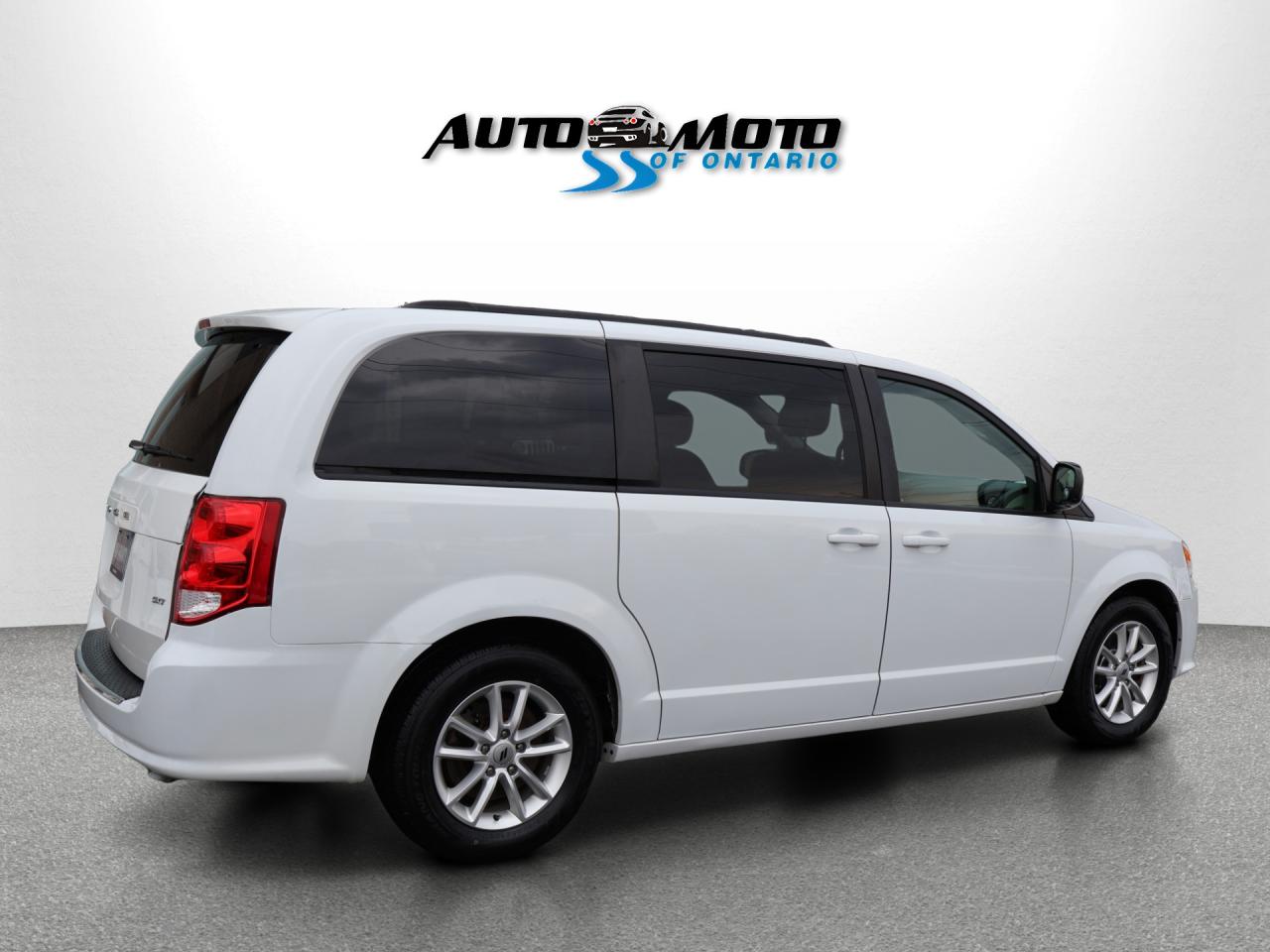 2019 Dodge Grand Caravan SXT CERTIFIED *SERVICE RECORDS* CAMERA NAV VLUETOOTH LEATHER HEATED SEATS CRUISE ALLOYS Photo