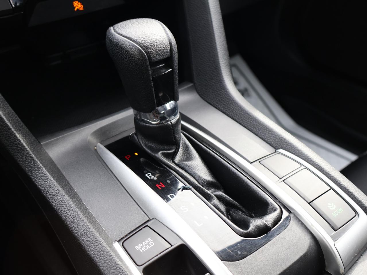 2020 Honda Civic 2.0L LX Sedan CVT CAMERA BLUETOOTH HEATED SEATS CRUISE Photo