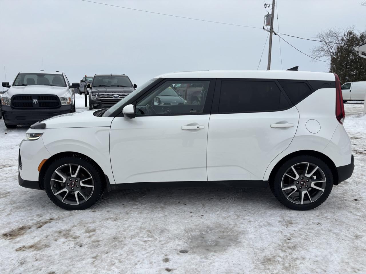 2020 Kia Soul EX ~BACK-UP CAM.~CARFAX AVAILABLE!~ Photo