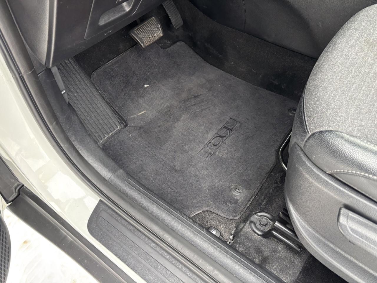 2020 Kia Soul EX ~BACK-UP CAM.~CARFAX AVAILABLE!~ Photo