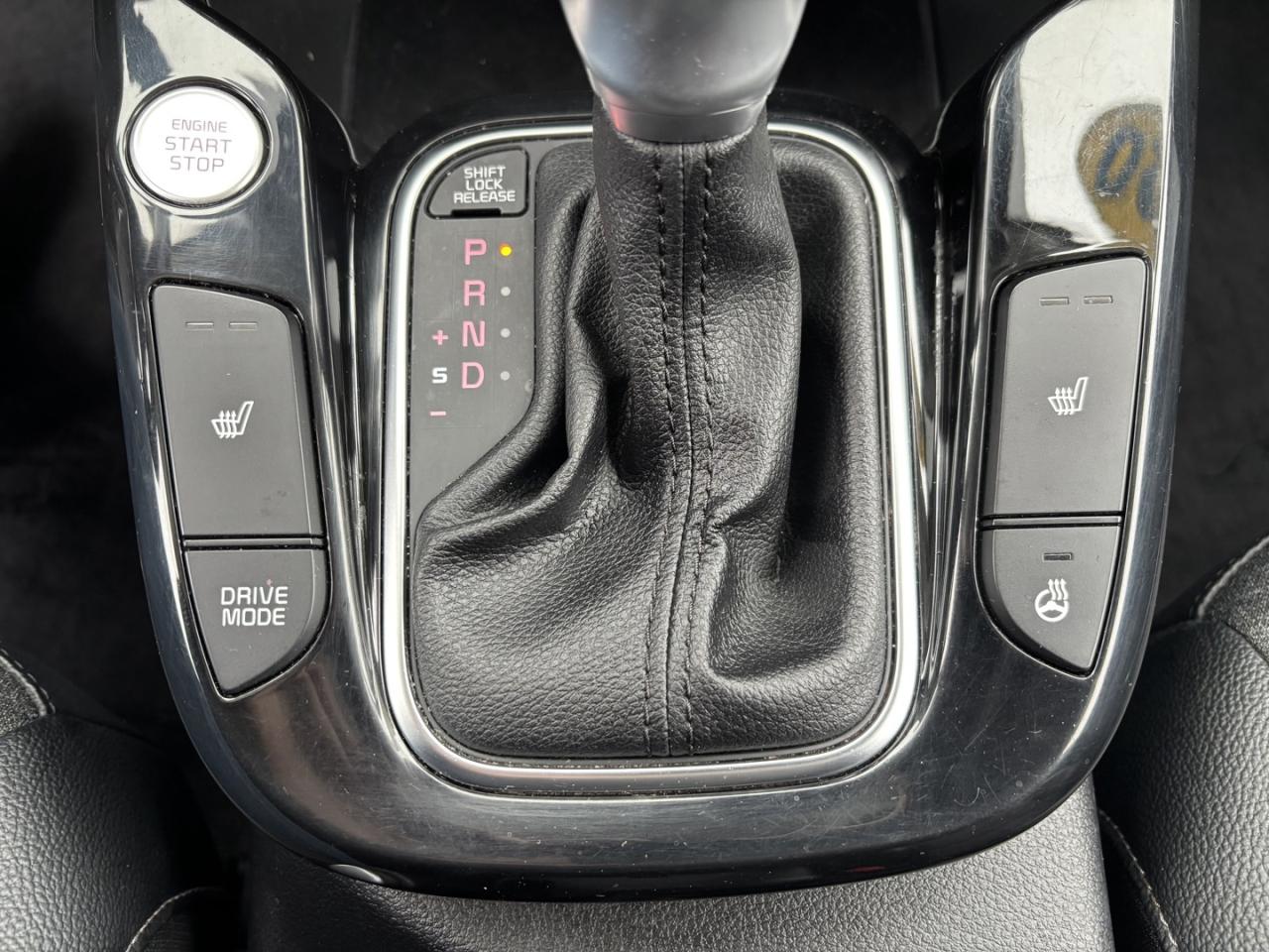 2020 Kia Soul EX ~BACK-UP CAM.~CARFAX AVAILABLE!~ Photo