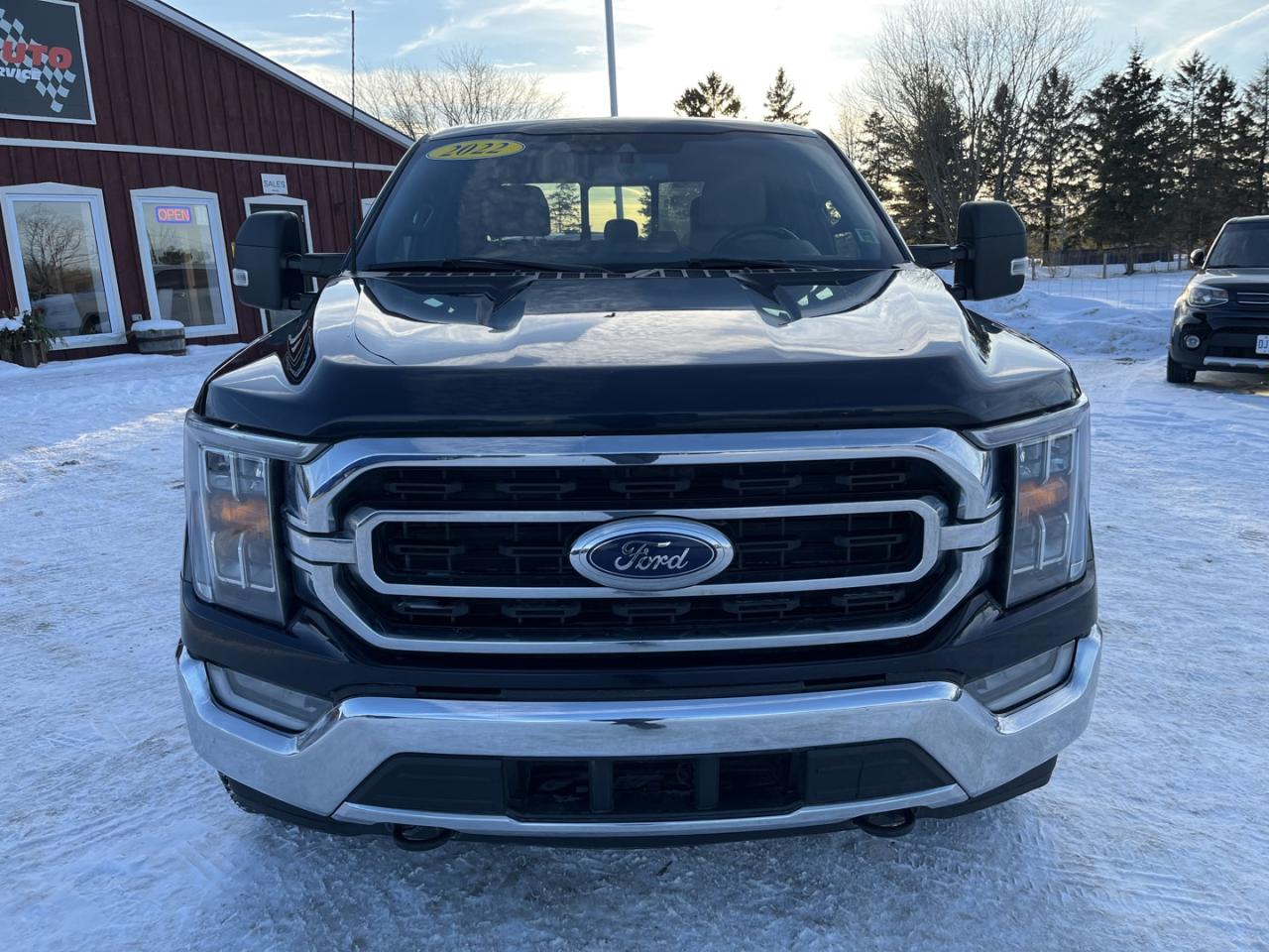 2022 Ford F-150 XLT ~LONG BED~REMOTE START~3.5 L ECO-BOOST~ Photo