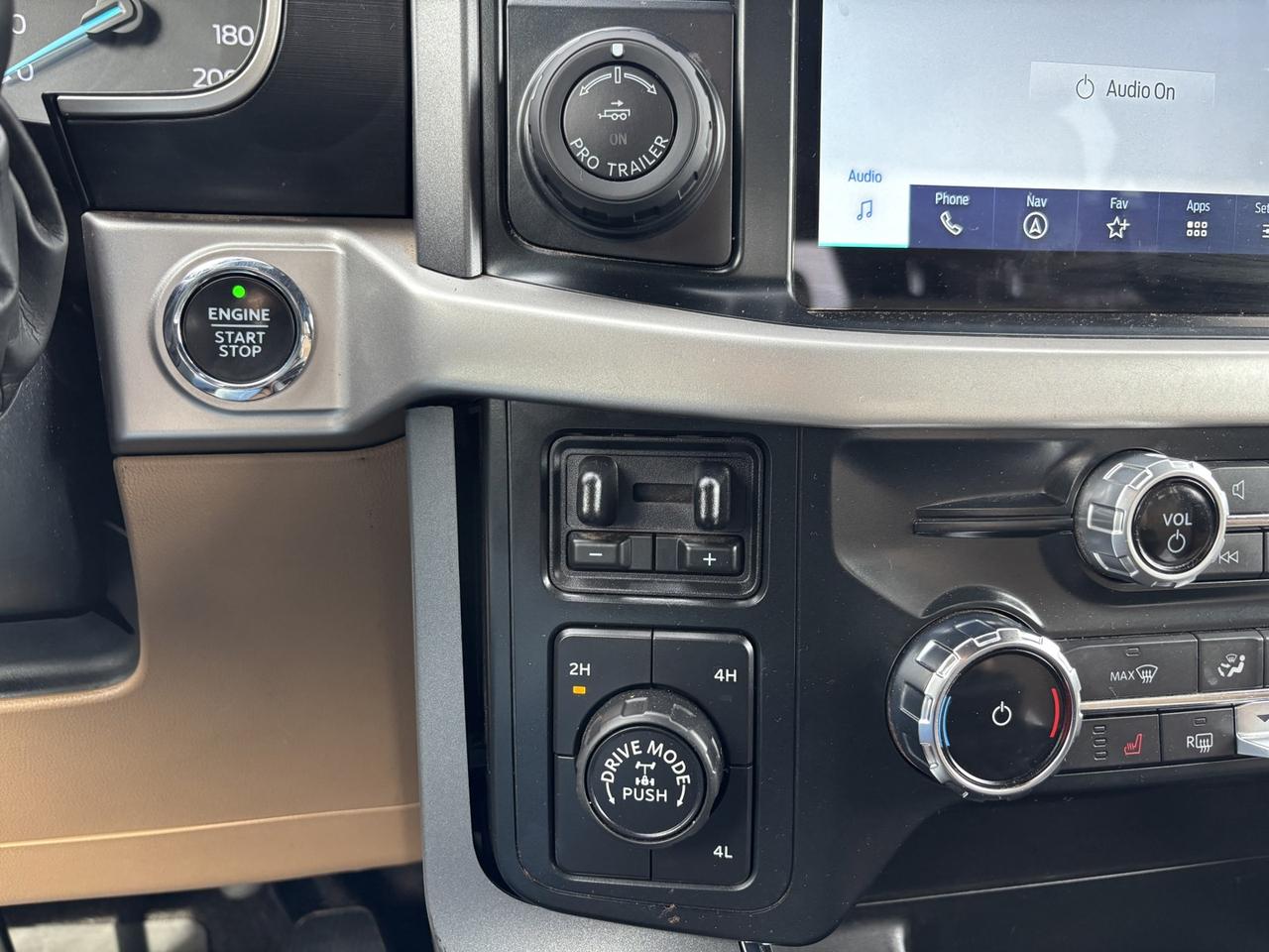 2022 Ford F-150 XLT ~LONG BED~REMOTE START~3.5 L ECO-BOOST~ Photo