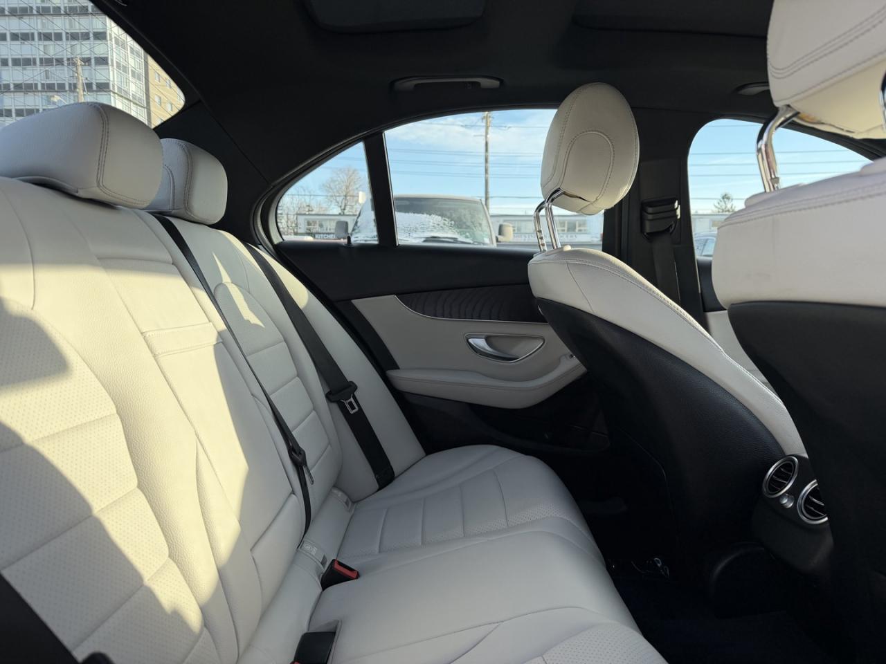 2018 Mercedes-Benz C-Class C300 4MATIC Sedan Photo