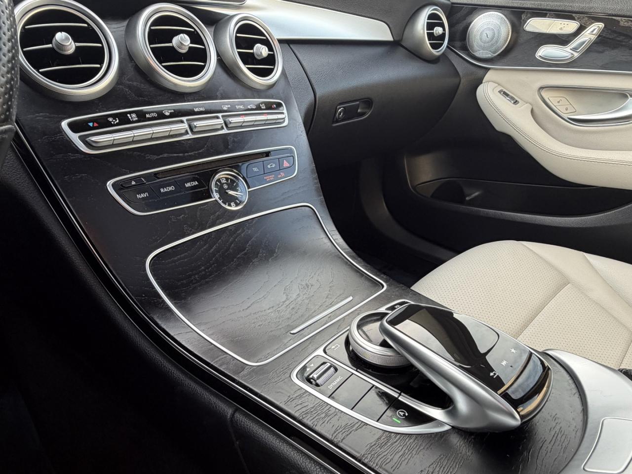2018 Mercedes-Benz C-Class C300 4MATIC Sedan Photo