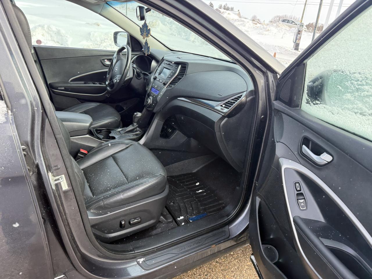 2016 Hyundai Santa Fe Sport Luxury Photo