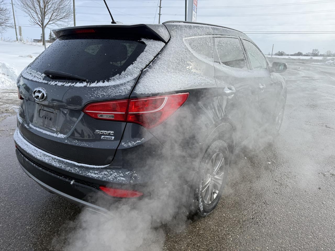 2016 Hyundai Santa Fe Sport Luxury Photo